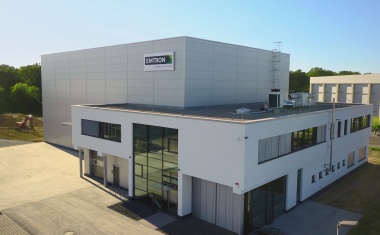 Emtron bezieht neues Büro- und Logistikzentrum in Riedstadt