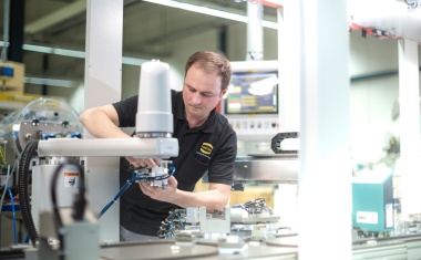 Harting und Bernstein arbeiten an gemeinsamen Projekt