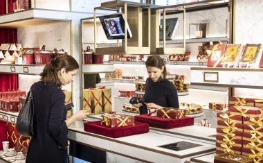AI helps sell the original Sacher cake