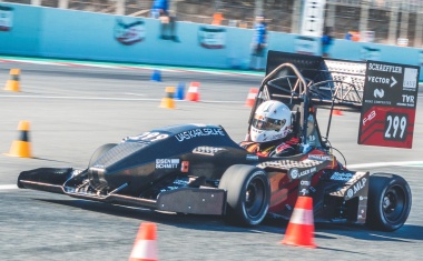 Mitutoyo supports Karlsruhe Formula Student Team