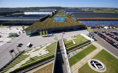 Messe Stuttgart with halved sales in corona year 2020