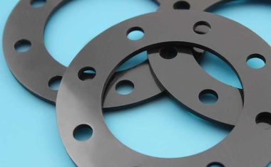 Web-based laser cutting simplifies high-end manufacturing