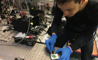 Fast computing with light fields