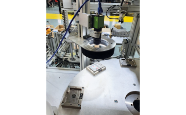 Cameras Ensure Perfectly Placed Heat Sinks