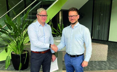 Vision & Control and Piezosystem Jena become partners for America