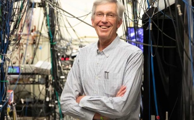 Jeff Kimble recognized for contributions to quantum optics