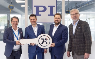 PI opens new building