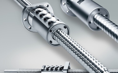 Reduce overshoots when machine tools run in a circular path