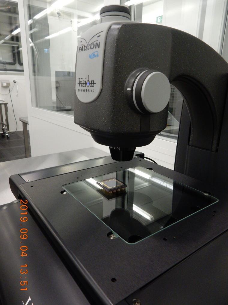Mithilfe des Falcon-CNC-Messmikroskops von Vision Engineering werden die...