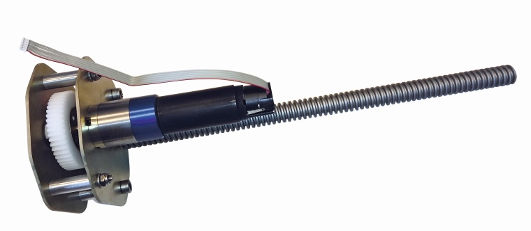 Das Bugfahrwerk wird über eine Motor-Getriebe-Encoder-Einheit mit...