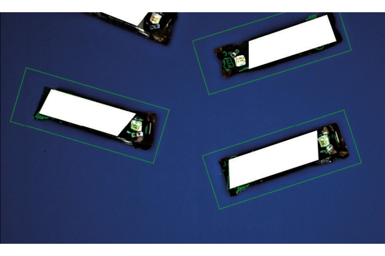 Das Machine-Vision-­System dient als Auge für den Roboter. So lokalisiert das...