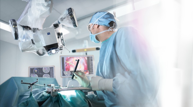 Zeiss focused sharply on the subject of networking in fiscal year 2016/17. One...
