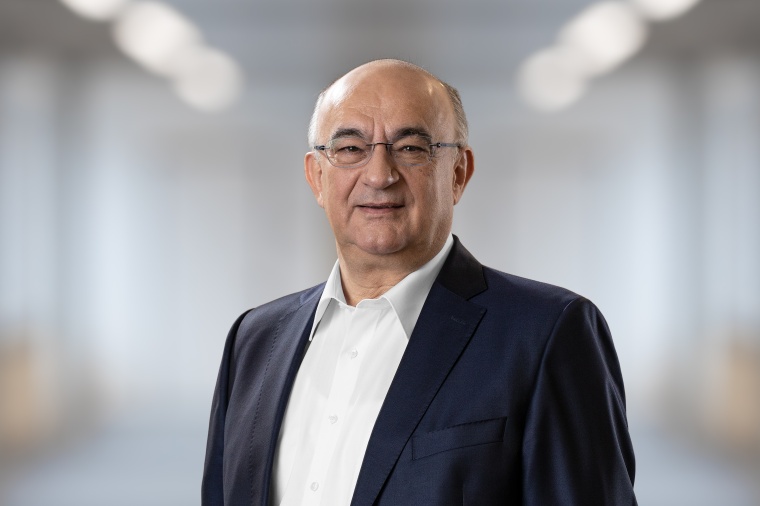 Dr. Robert Bauer will vacate his seat at the top of Sicks executive board at...