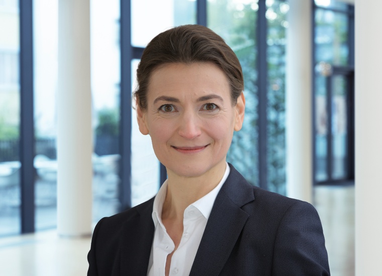Susan-Stefanie Breitkopf joins the Carl Zeiss Executive Board as Chief...