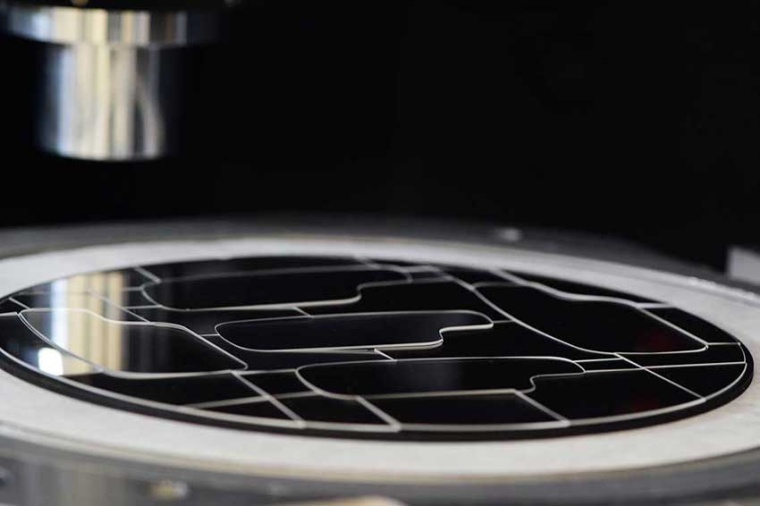 Layout of Schott RealView eyepieces on a high refractive index wafer following...