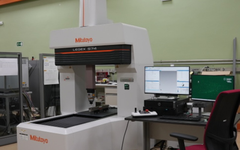 Die LEGEX 574 Takumi von Mitutoyo wurde im März 2025 installiert.