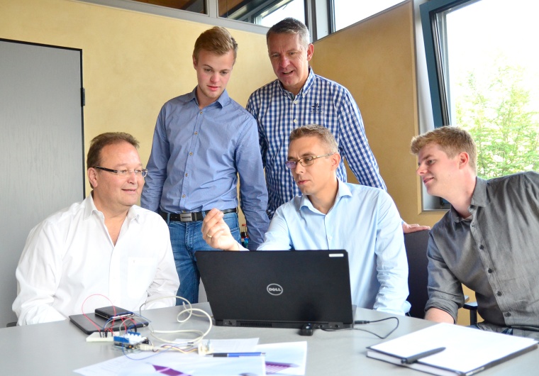 Wie sich Multilayerfolien leichter überprüfen lassen, erforschen (v.l.)...