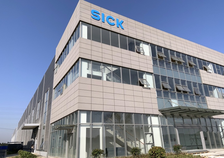 Die Fertigung in Changzhou ist in das globale Produktionsnetz von Sick – mit...