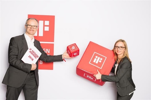 Johann Berger und Uta Lang, beide Keba AG