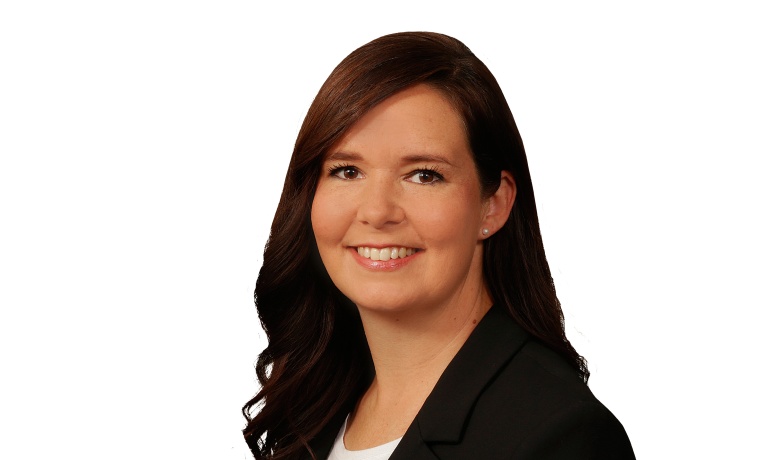 Verena Neuhaus,  Product Management Data Connectors, Business Unit Field Device...