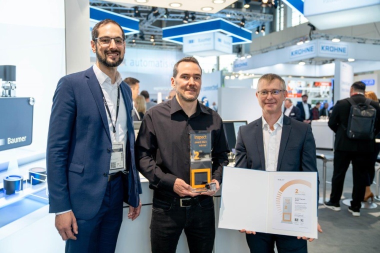 Bei der Übergabe des inspect award 2023 auf der SPS in Nürnberg (v.l.):...