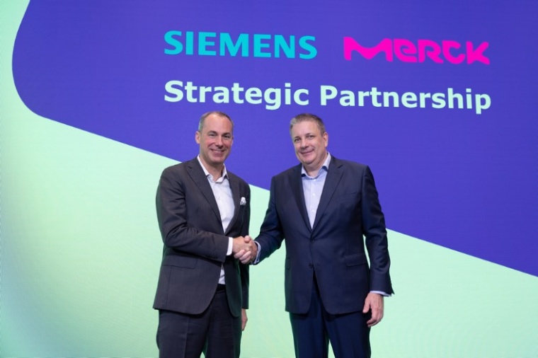 Cedrik Neike, CEO Digital Industries und Mitglied des Vorstandes der Siemens...