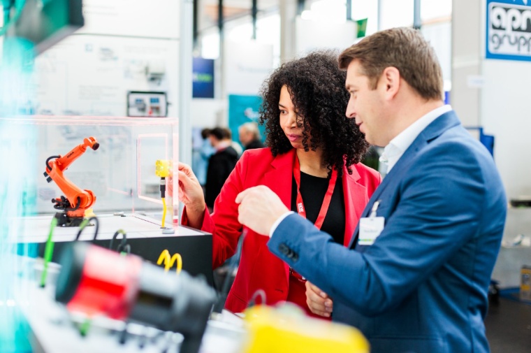 Gute Gespräche auf der AAA. Bild: Easyfairs