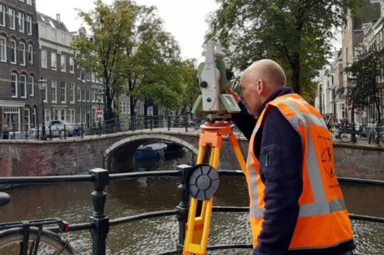 Monitoring of bridges and quay walls (Source: Fugro)