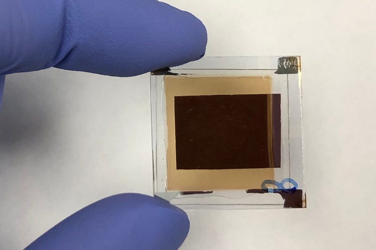 The new infrared imager is thin and compact with a large-area display. (Source:...