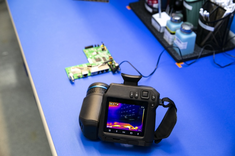 Flir T865 thermal imaging camera during electronics inspection (Image: Teledyne...