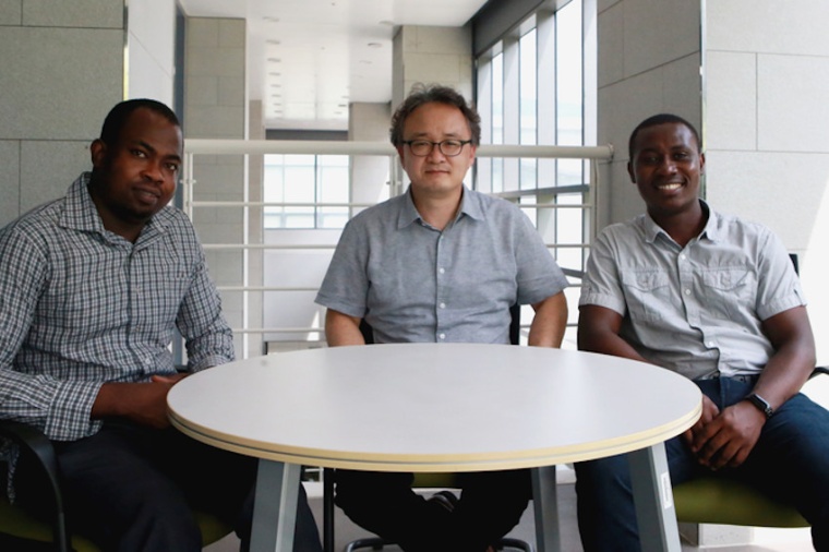 Jong-Soo Lee and his research team developed Cd-free quantum dots. (Source:...