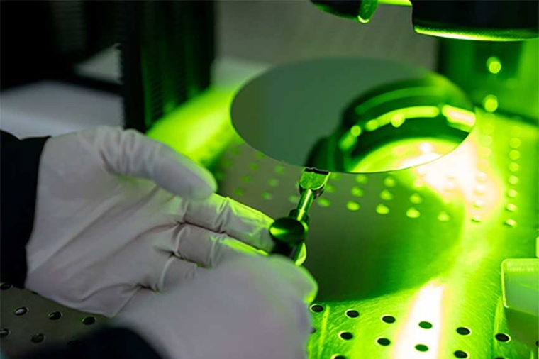 Wafers go photonics (Source: IQE)