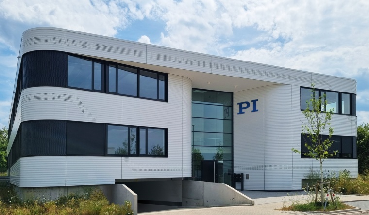 Physik Instrumente has acquired an additional building in the immediate...