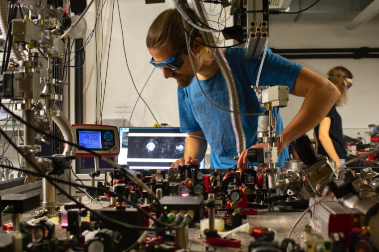 Jakob Rieser from University of Vienna checks the detection of two optically...