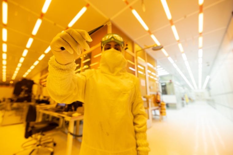 Scientist Zahrah Alnakhli prepared the ultrathin dielectric metalens in the...