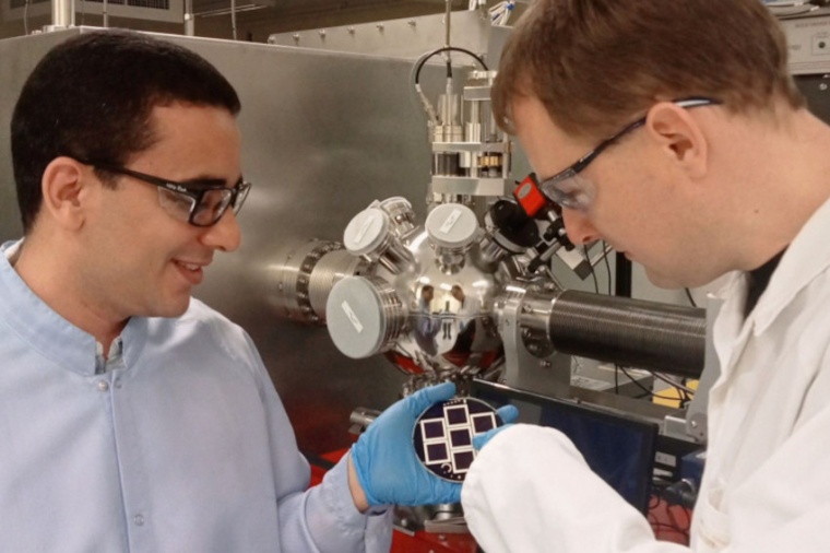 Mohamed Ismael and Lachlan Black reduce the current limitations of solar cells....