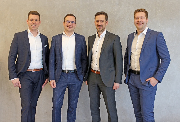 IDS Managing Directors Alexander Lewinsky and Jan Hartmann with Denkweit CEO...