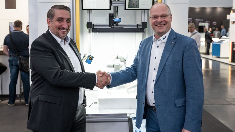 Christian Vollrath (Wenglor) and Olaf Munkelt (MVTec) at Automatica 2023....