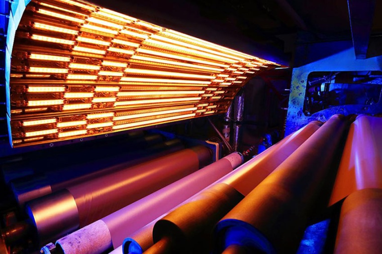 Customized infrared heat for fast and efficient embossing of laminates (Source:...