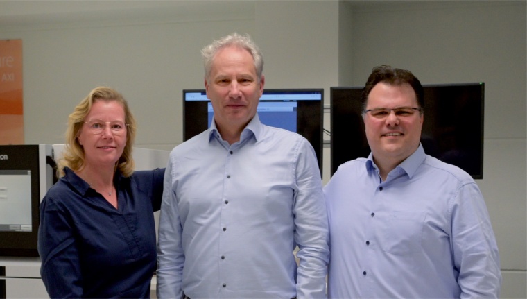 Daniela and Paulo Soares with Olaf Römer in the middle. Image: ATEcare