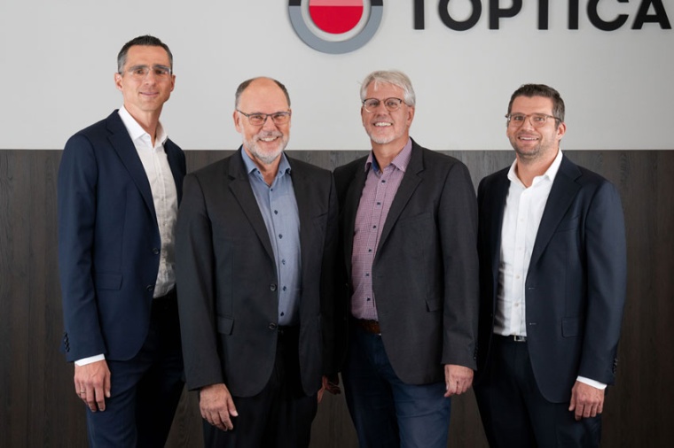(l–r) Dr Mathias Schindler (COO), Dr Thomas Renner (CSO), Dr Wilhelm Kaenders...