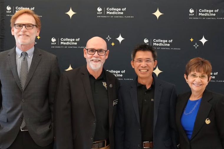 (r–l) Deborah German, Guifang Li, David Hagan, and Bruce Tromberg (Source:...