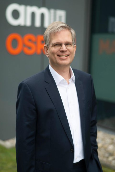 Portrait photo of Aldo Kamer, CEO of AMS Osram